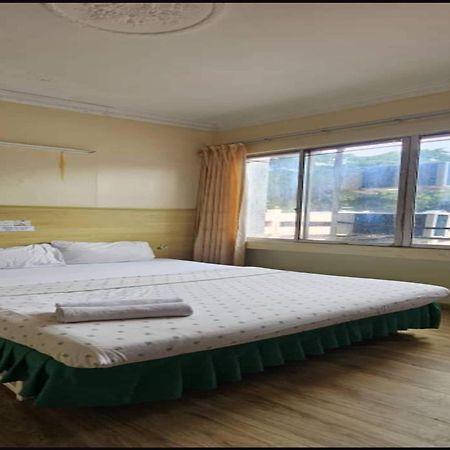Oyo 90979 Sianglory Inn Kota Kinabalu Extérieur photo