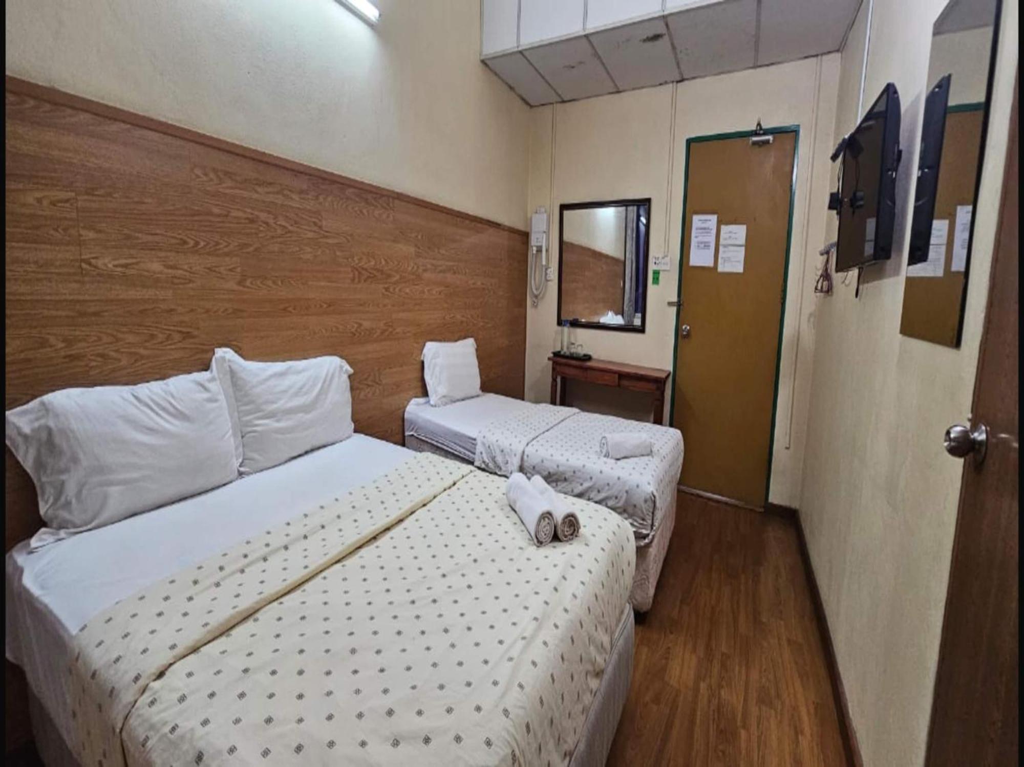 Oyo 90979 Sianglory Inn Kota Kinabalu Extérieur photo