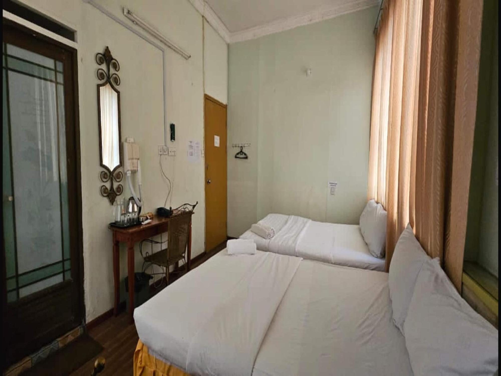 Oyo 90979 Sianglory Inn Kota Kinabalu Extérieur photo